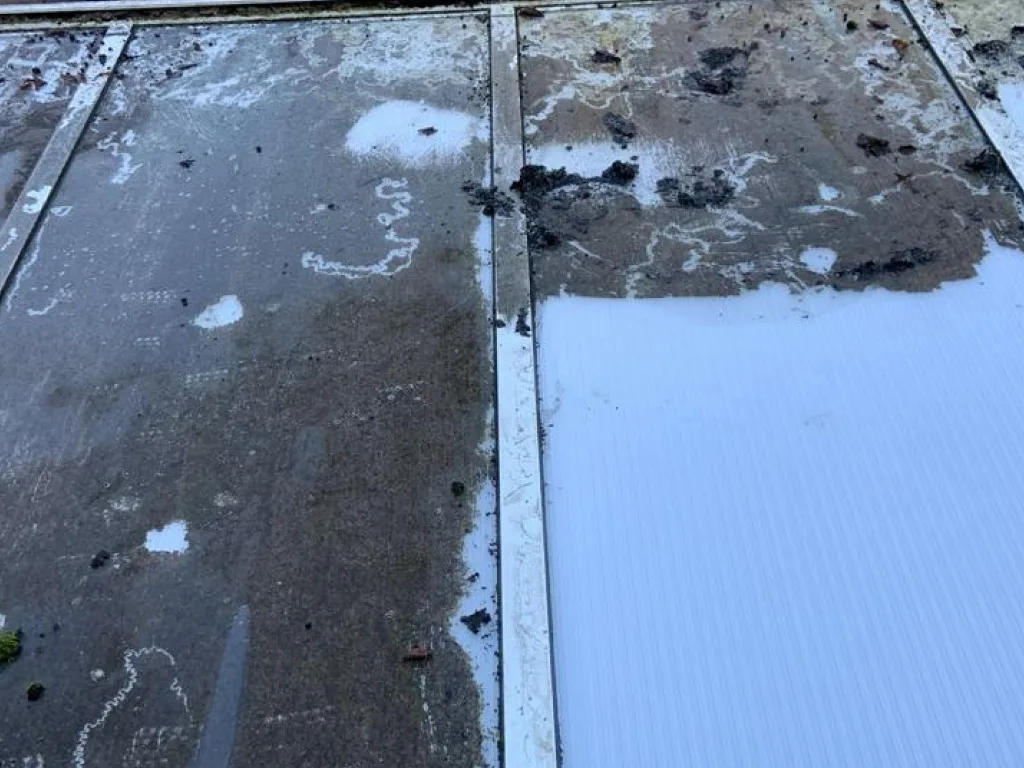 Schone gevel na reiniging en voorbereiding op impregneren